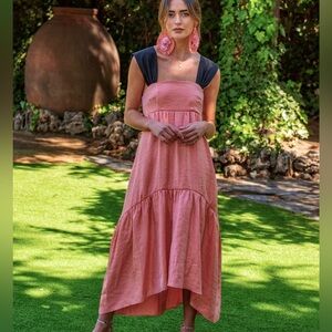 Mannit Pink Midi Dress